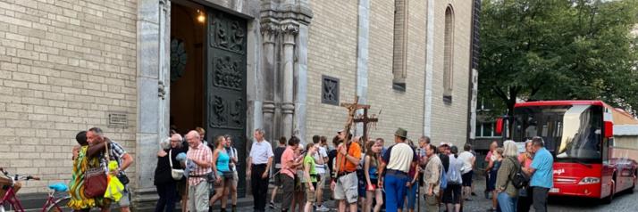 St. Kunibert Gottesdienste, Führungen, Informationen