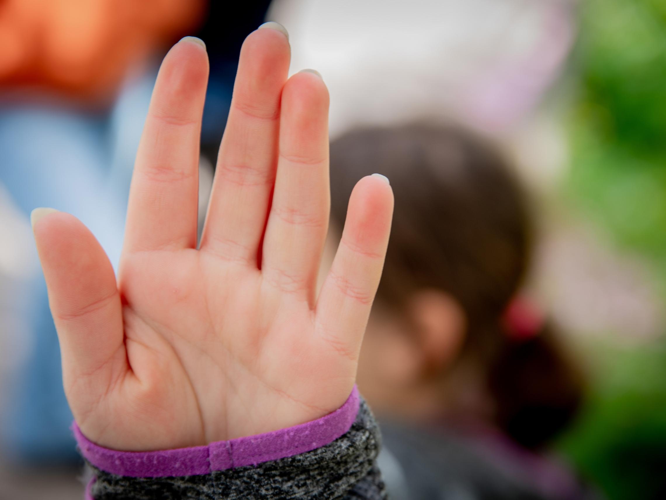 hand-3366627_by_albersheinemann_pixabay_pfarrbriefservice